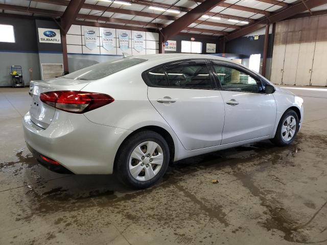 Photo 3 from auction – 2018 KIA FORTE LX with VIN 3KPFK4A74JE212299