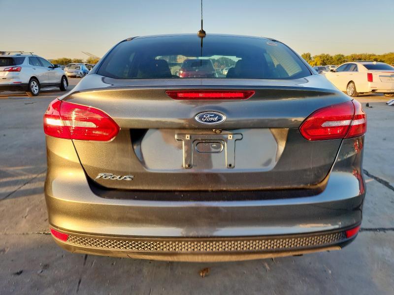 Photo 6 from auction – 2017 FORD FOCUS with VIN 1FADP3E2XHL299120
