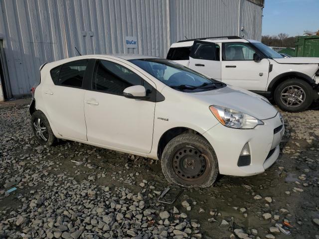 Photo 4 from auction – 2014 TOYOTA PRIUS C with VIN JTDKDTB30E1568594