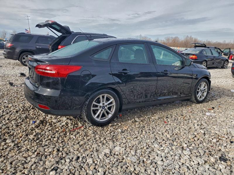 Photo 3 from auction – 2016 FORD FOCUS SE with VIN 1FADP3FE9GL200052