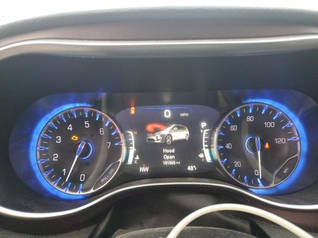 Photo 9 from auction – 2017 CHRYSLER PACIFICA L with VIN 2C4RC1GG6HR528649