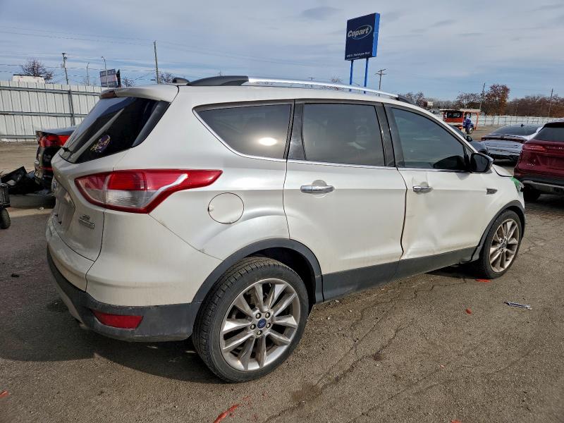 Photo 3 from auction – 2015 FORD ESCAPE SE with VIN 1FMCU0GX8FUC18043