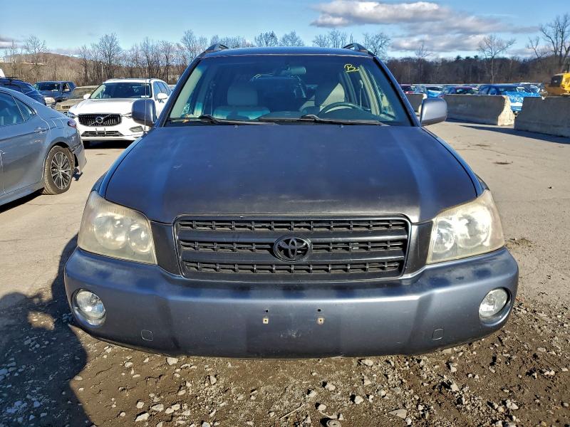 Photo 5 from auction – 2003 TOYOTA HIGHLANDER with VIN JTEGF21A830084567