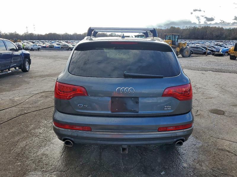 Photo 6 from auction – 2015 AUDI Q7 TDI PRE with VIN WA1LMAFE1FD013684