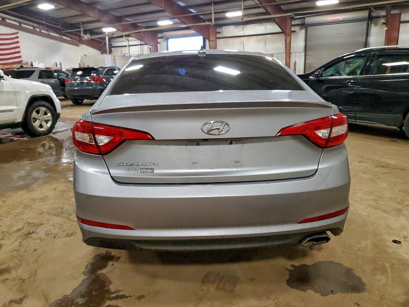 Photo 6 from auction – 2017 HYUNDAI SONATA SE with VIN 5NPE24AF2HH552558