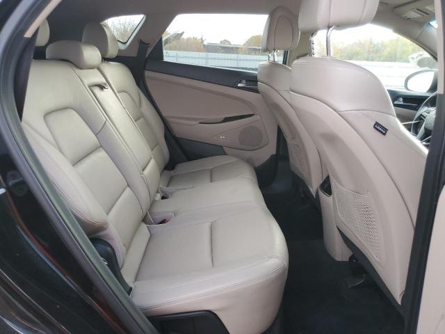 Photo 11 from auction – 2017 HYUNDAI TUCSON LIM with VIN KM8J3CA44HU478372