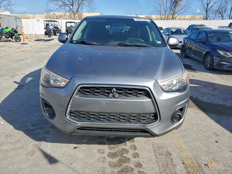 Photo 5 from auction – 2014 MITSUBISHI OUTLANDER with VIN 4A4AR3AU6EE004098