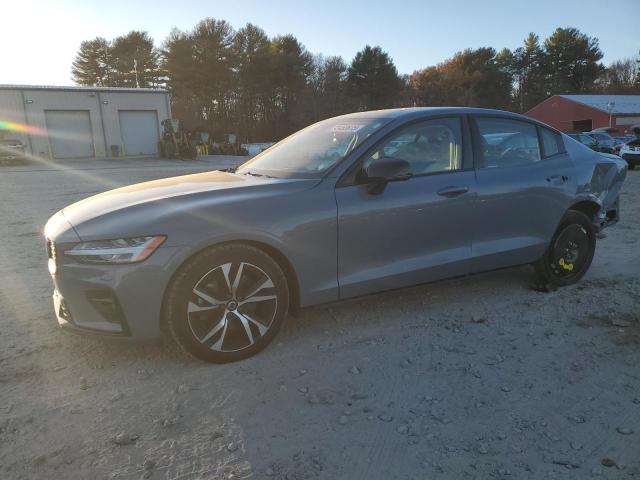 2024 VOLVO S60