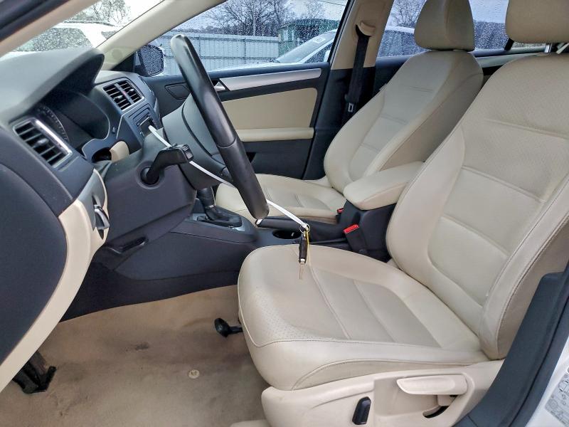 Photo 7 from auction – 2014 VOLKSWAGEN JETTA SE with VIN 3VWD07AJ6EM362403