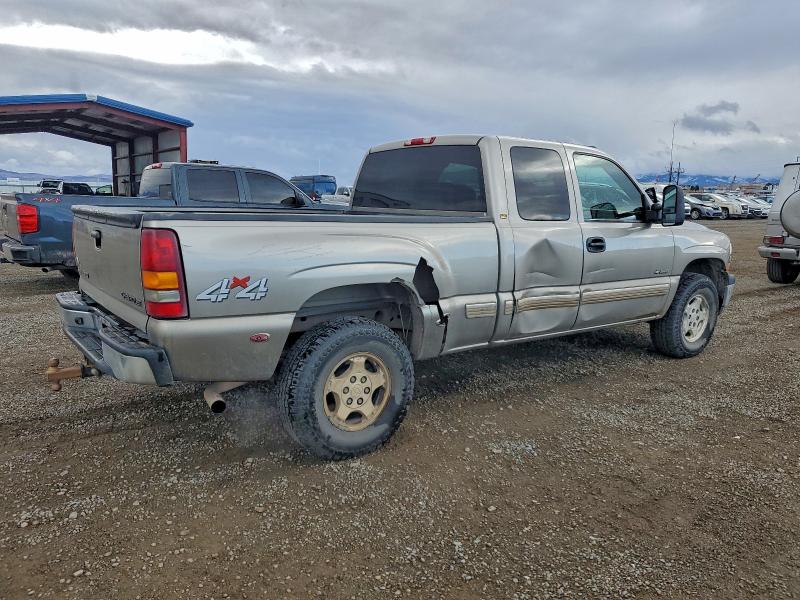 Photo 3 from auction – 2002 CHEVROLET SILVERADO with VIN 2GCEK19T221417386