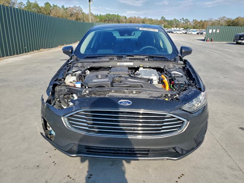 Photo 5 from auction – 2019 FORD FUSION SE with VIN 3FA6P0LU4KR285735