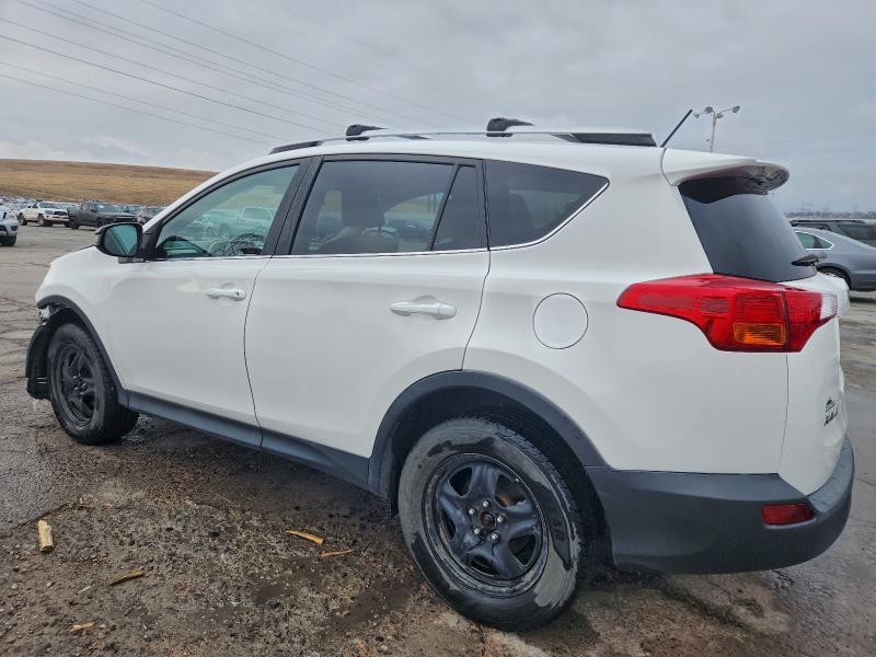 Photo 2 from auction – 2015 TOYOTA RAV4 LE with VIN 2T3BFREV9FW358556