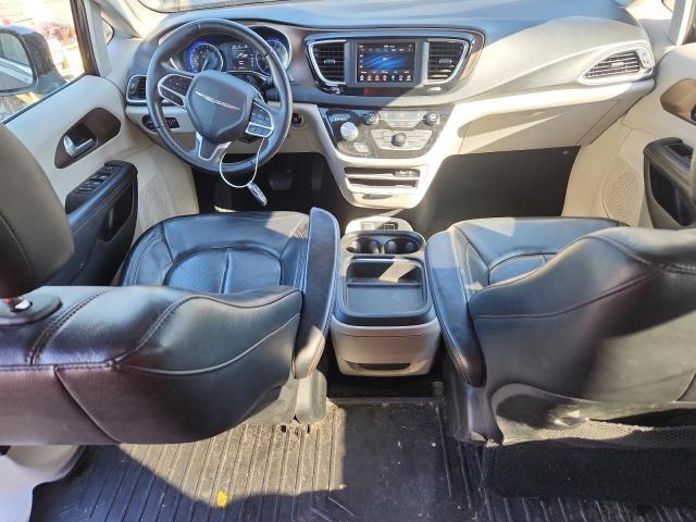 Photo 8 from auction – 2018 CHRYSLER PACIFICA T with VIN 2C4RC1BGXJR114187