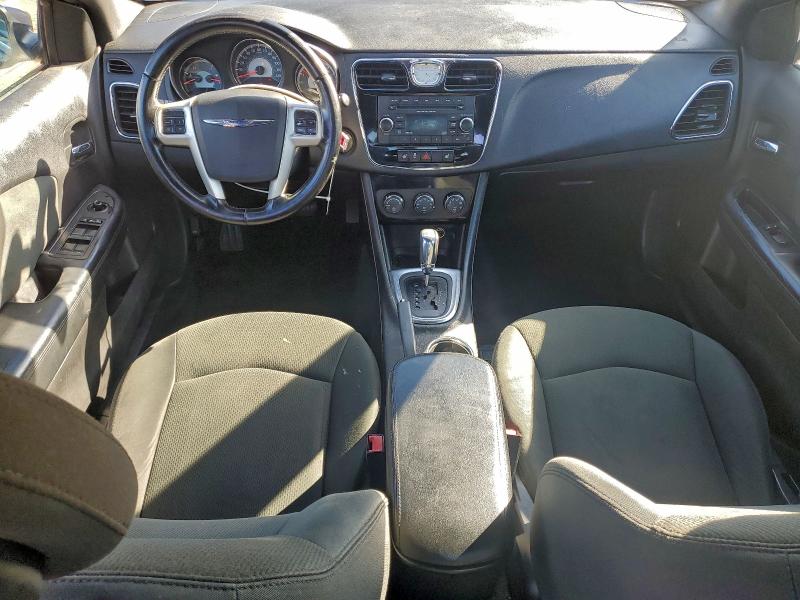 Photo 8 from auction – 2012 CHRYSLER 200 TOURIN with VIN 1C3CCBBB1CN181653
