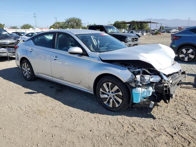 Photo 4 from auction – 2020 NISSAN ALTIMA with VIN 1N4BL4BVXLC135639