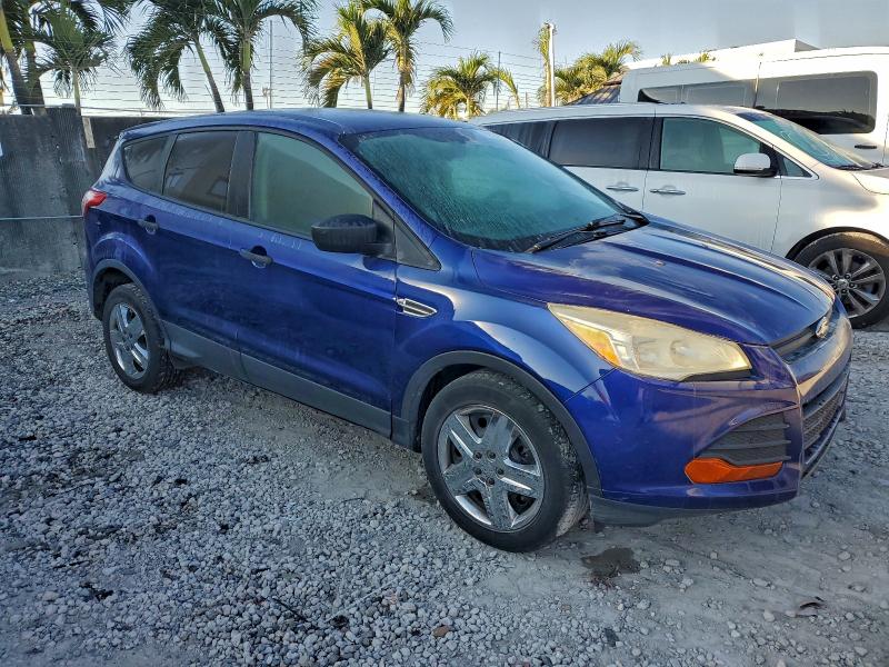 Photo 4 from auction – 2013 FORD ESCAPE S with VIN 1FMCU0F77DUD94788