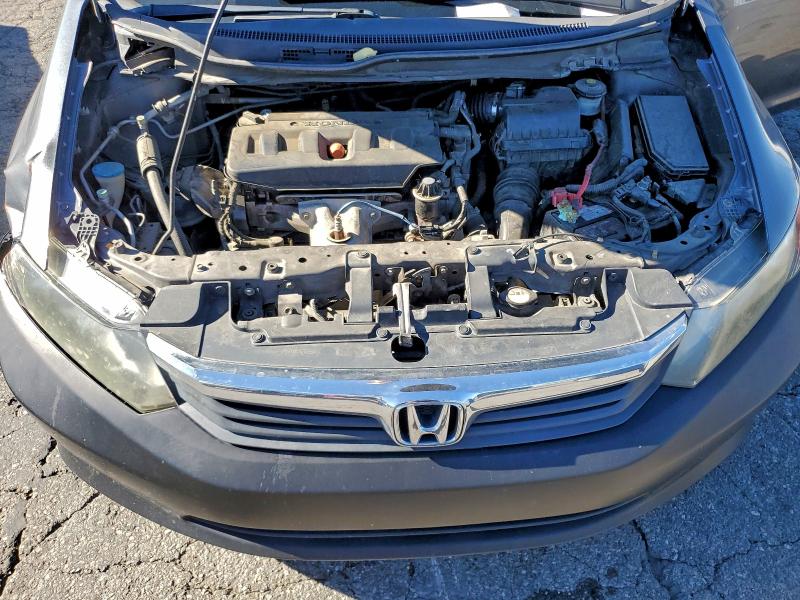 Photo 11 from auction – 2012 HONDA CIVIC LX with VIN 19XFB2F54CE340637