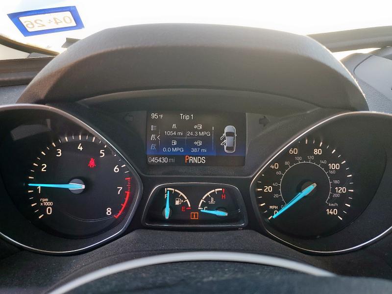 Zdjęcie 9 z aukcji – 2017 FORD ESCAPE S z VIN 1FMCU0F7XHUD65971