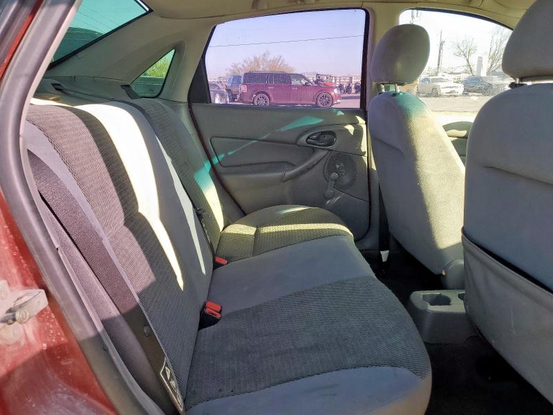 Photo 10 from auction – 2004 FORD FOCUS LX with VIN 1FAFP33P74W110259