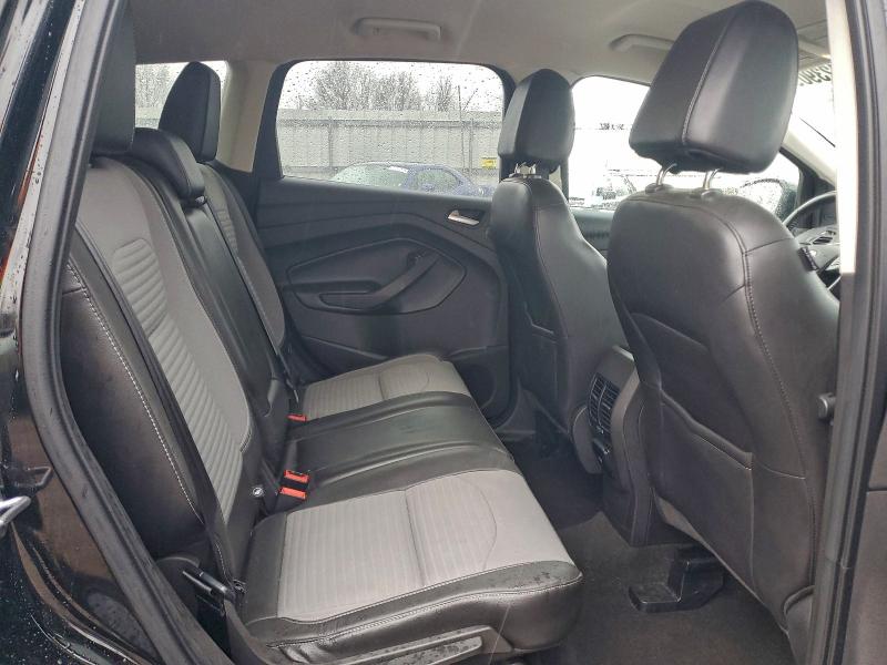 Photo 11 from auction – 2017 FORD ESCAPE SE with VIN 1FMCU9GDXHUD52257