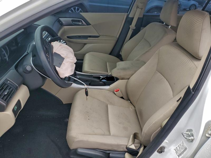 Photo 7 from auction – 2015 HONDA ACCORD with VIN 1HGCR2F30FA167401