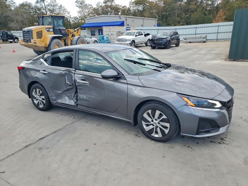 Photo 4 from auction – 2023 NISSAN ALTIMA S with VIN 1N4BL4BV7PN424486