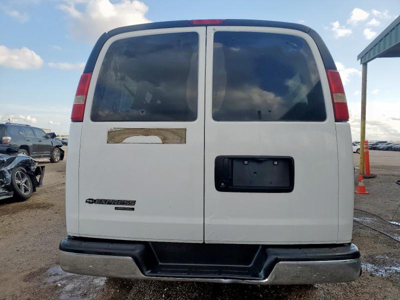 Photo 6 from auction – 2009 CHEVROLET EXPRESS G2 with VIN 1GAGG25K491126636