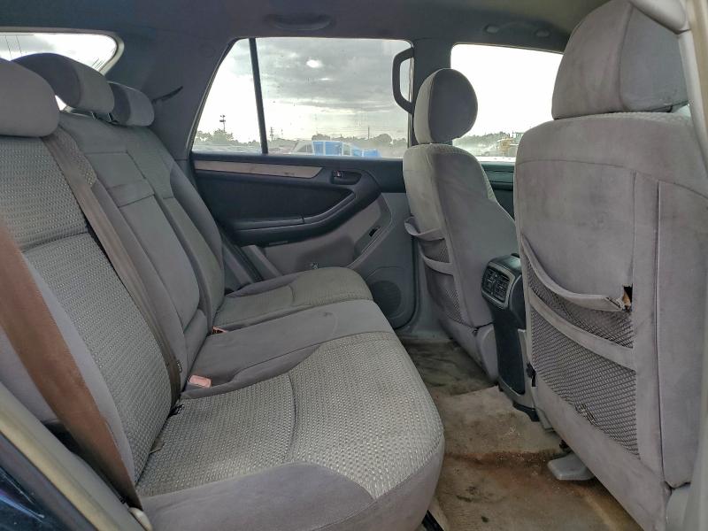 Photo 11 from auction – 2004 TOYOTA 4RUNNER SR with VIN JTEZU14R748009436