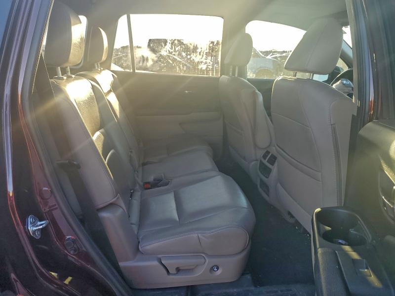 Photo 11 from auction – 2017 HONDA PILOT EXL with VIN 5FNYF5H53HB038379