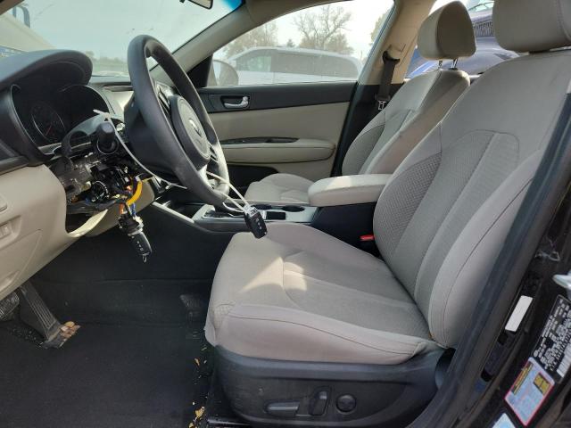 Photo 7 from auction – 2018 KIA OPTIMA LX with VIN 5XXGT4L37JG259054