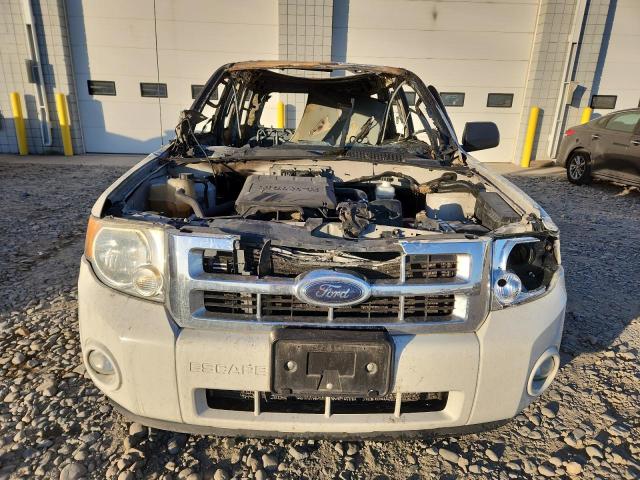 Photo 5 from auction – 2009 FORD ESCAPE XLT with VIN 1FMCU93G49KA21400