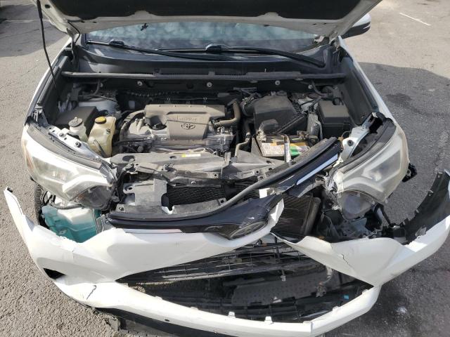 Photo 11 from auction – 2017 TOYOTA RAV4 LIMIT with VIN 2T3YFREV0HW337267