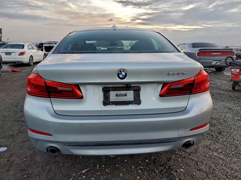 Фото 6 с аукциона – 2018 BMW 530E с VIN WBAJA9C53JB249747