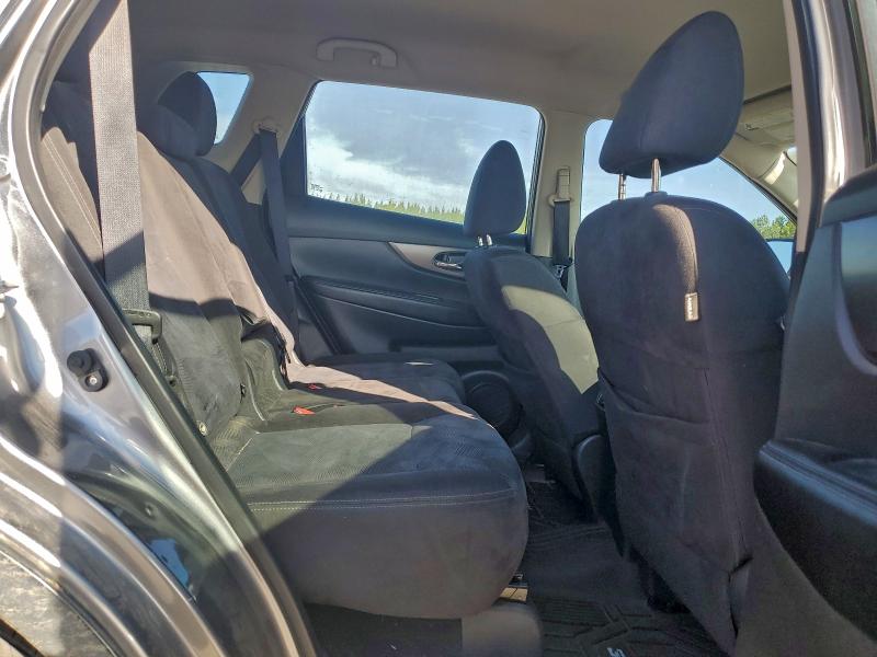 Photo 10 from auction – 2015 NISSAN ROGUE S with VIN KNMAT2MT2FP588737