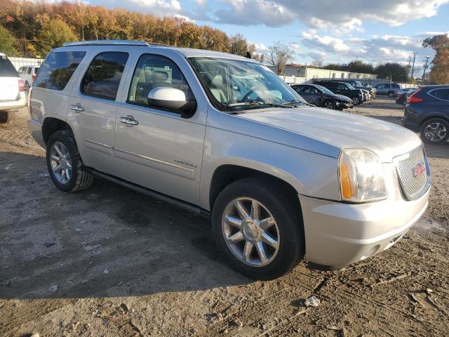 Photo 4 from auction – 2010 GMC YUKON DENA with VIN 1GKUKEEF0AR191247