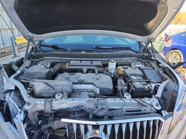 Photo 12 from auction – 2018 BUICK ENVISION E with VIN LRBFX1SA9JD081431