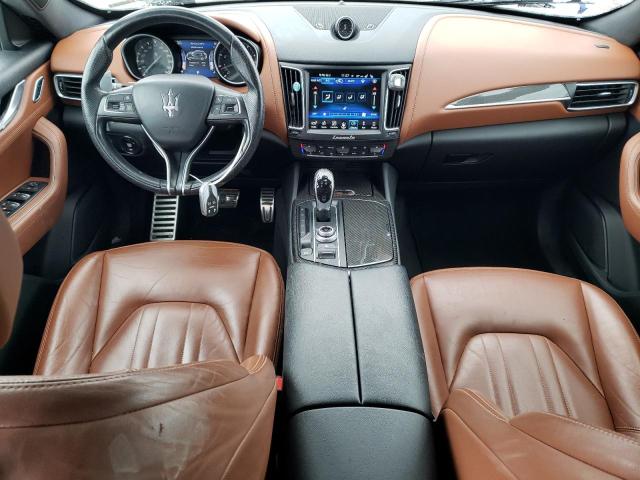 Photo 8 from auction – 2017 MASERATI LEVANTE S with VIN ZN661YUS1HX239446