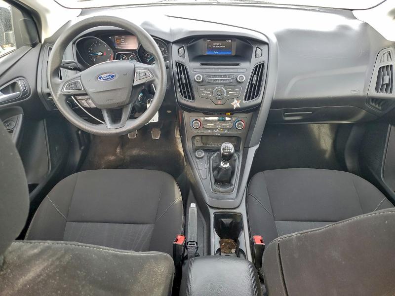Photo 8 from auction – 2016 FORD FOCUS SE with VIN 1FADP3FE9GL200052