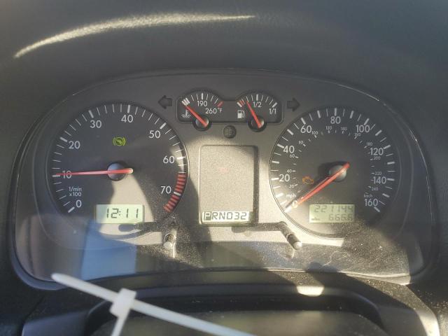 Photo 9 from auction – 2002 VOLKSWAGEN JETTA GLS with VIN 3VWSB69MX2M159150