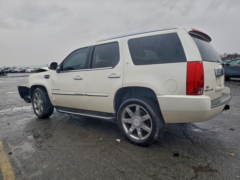 Photo 2 from auction – 2009 CADILLAC ESCALADE L with VIN 1GYFK23239R198217
