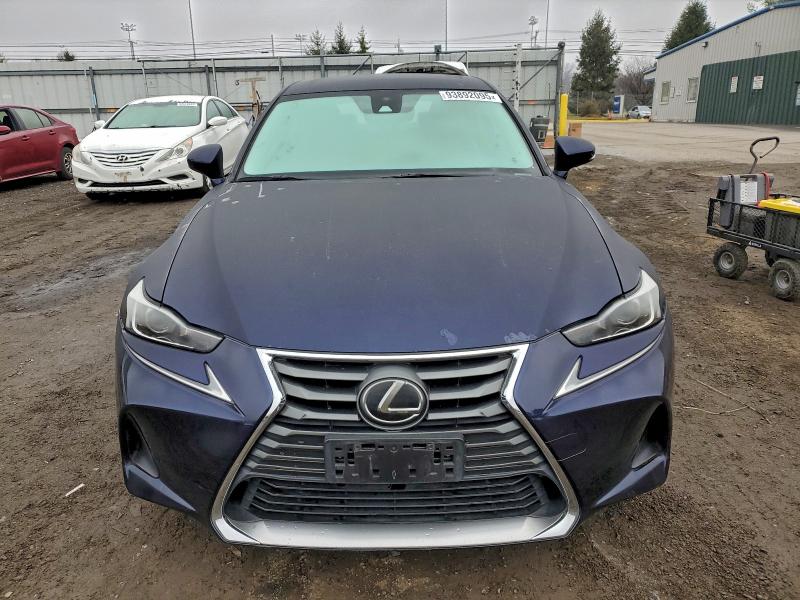 Photo 5 from auction – 2017 LEXUS IS 300 with VIN JTHCM1D2XH5021227