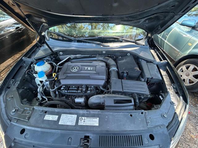 Photo 7 from auction – 2015 VOLKSWAGEN PASSAT S with VIN 1VWAT7A34FC018342
