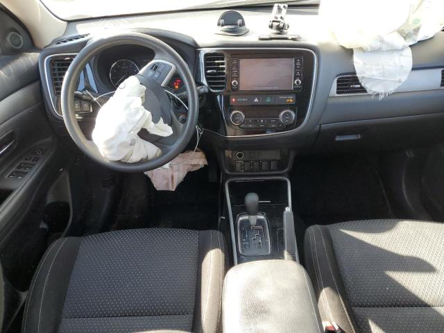 Photo 8 from auction – 2018 MITSUBISHI OUTLANDER with VIN JA4AZ3A3XJZ058340