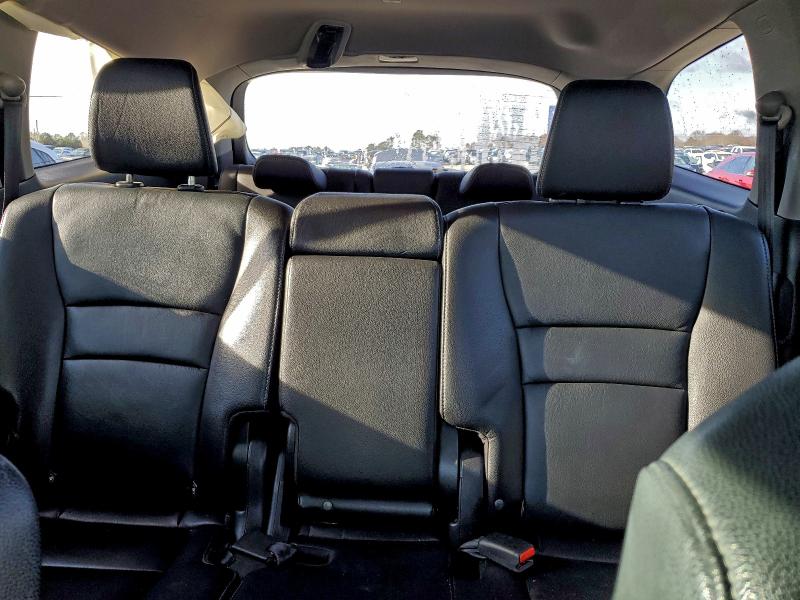 Photo 10 from auction – 2016 HONDA PILOT EXL with VIN 5FNYF5H59GB042158