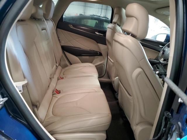 Photo 11 from auction – 2018 LINCOLN MKC RESERV with VIN 5LMCJ3D94JUL14080