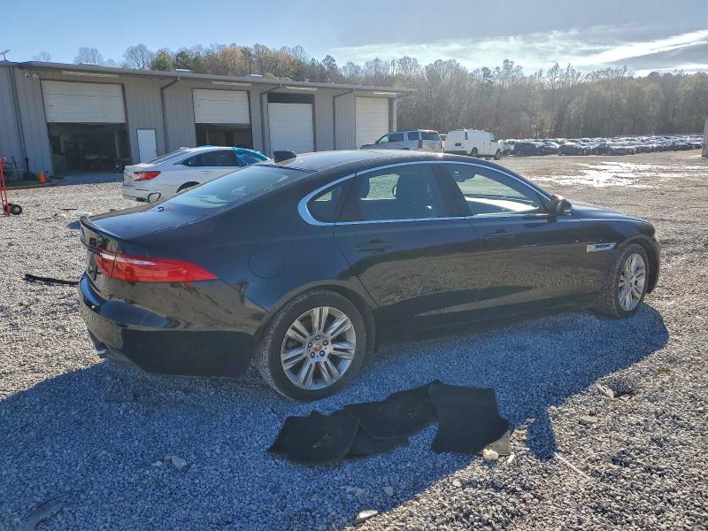 Photo 3 from auction – 2016 JAGUAR XF PREMIUM with VIN SAJBD4BV9GCY09486