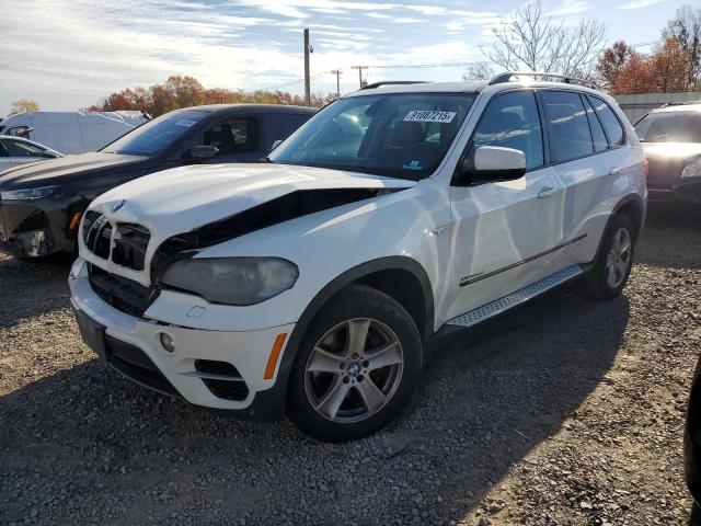 BMW X5 XDRIVE3 2011 with VIN 5UXZW0C56BL658323 - Photo from auction