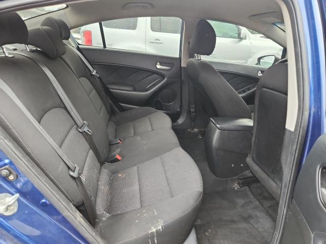 Photo 10 from auction – 2018 KIA FORTE LX with VIN 3KPFK4A70JE276033