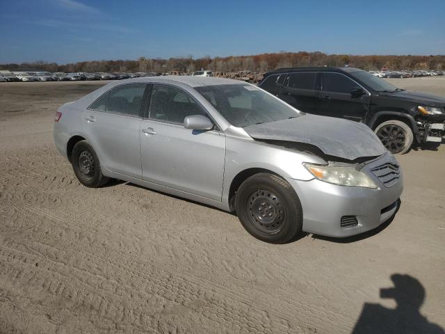 Photo 4 from auction – 2011 TOYOTA CAMRY BASE with VIN 4T1BF3EKXBU599077