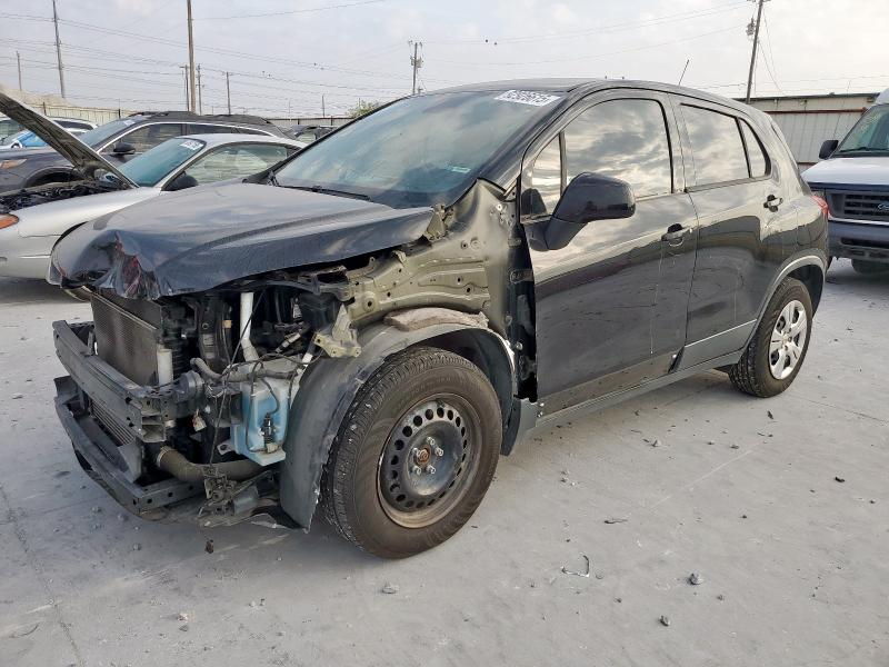 CHEVROLET TRAX LS 2018 with VIN 3GNCJKSB0JL239824 - Photo from auction
